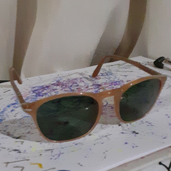 Persol Sunglasses - Picture 3 of 4